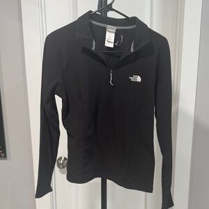 The North Face Black Fleece Long-Sleeve Pullover